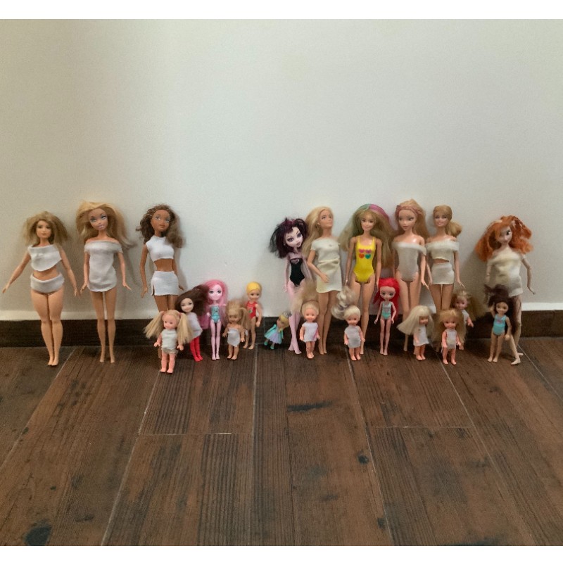 Set muñecas